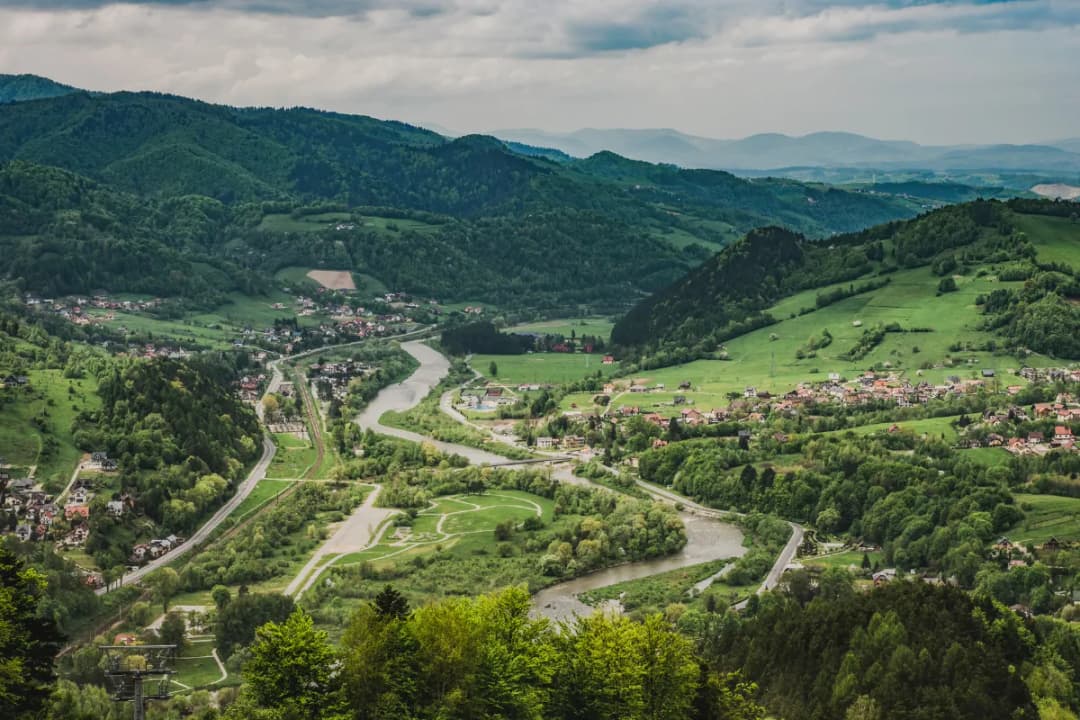 Najlepsze atrakcje w Piwnicznej-Zdroju, które musisz zobaczyć