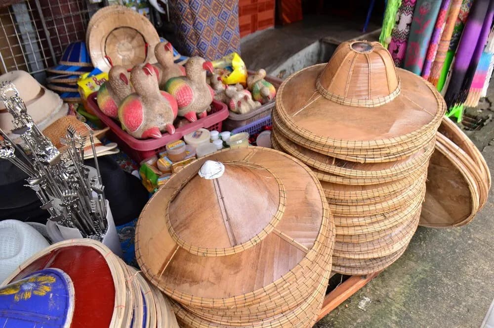 Co warto przywieźć z Tajlandii? Odkryj najcenniejsze pamiątki