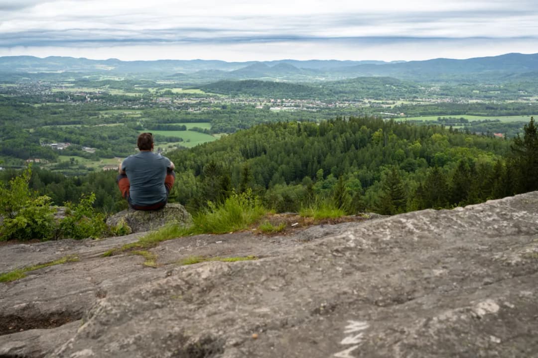 Podgórzyn atrakcje, które zaskoczą każdego turystę w Karkonoszach